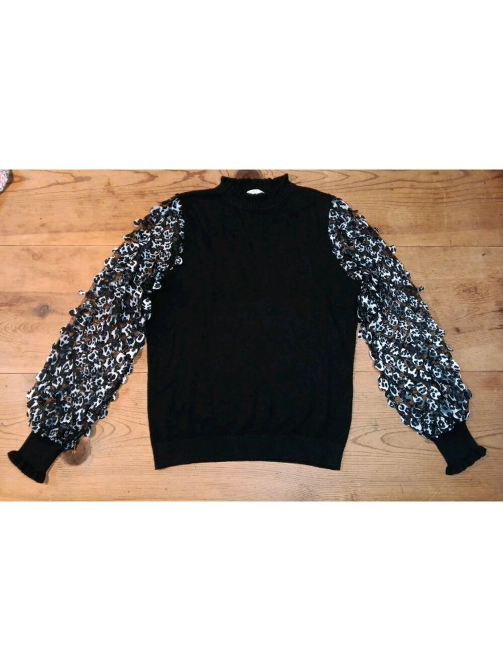 Sioni Milano Sweater Women L Black Long Sheer Lace Mesh Sleeve Print Whimsigoth